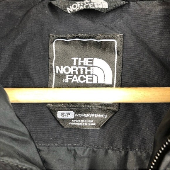 The North Face Hyvent Belted Rain Trench Coat Black Small - Picture 6 of 11